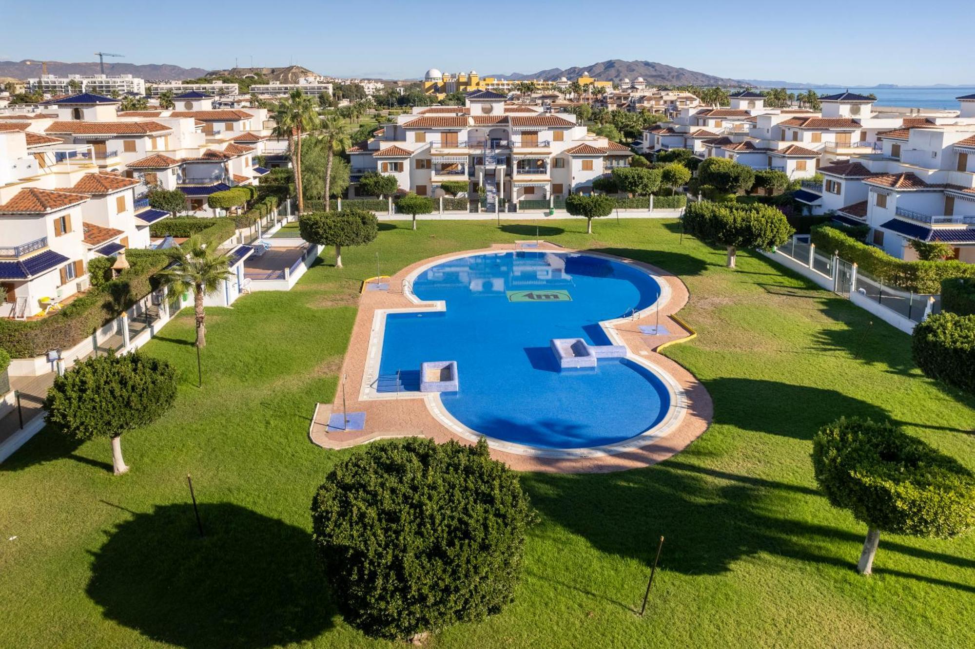 Apartamento Rosa Del Mar Playas De Vera Atico En Primera Linea De Playa Piscina Al Aire Libre Aparcamiento Gratuito Wifi Muy Rapido Acogedor Con Calefaccion Экстерьер фото